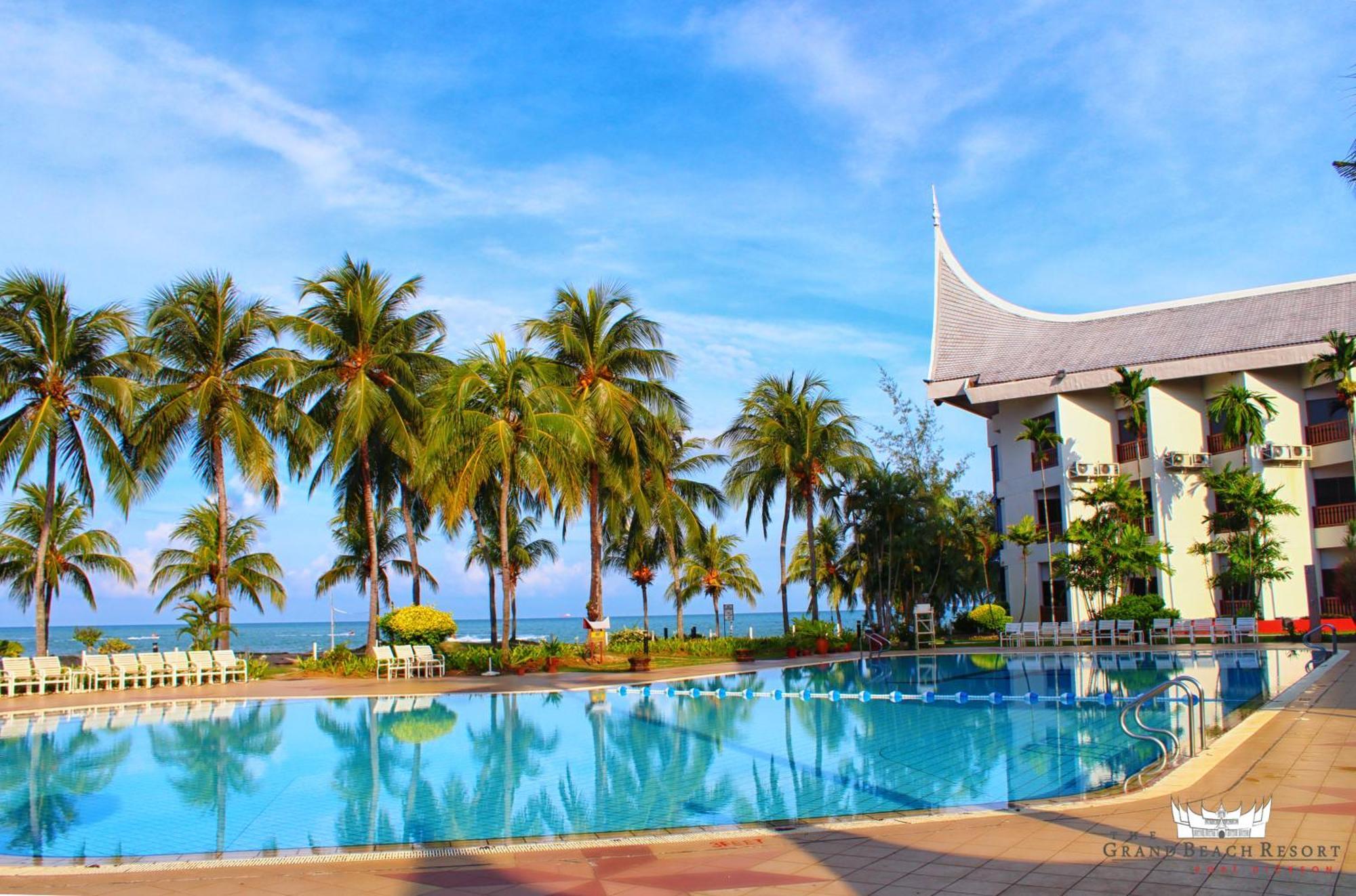 The Grand Beach Resort Port Dickson Exterior photo