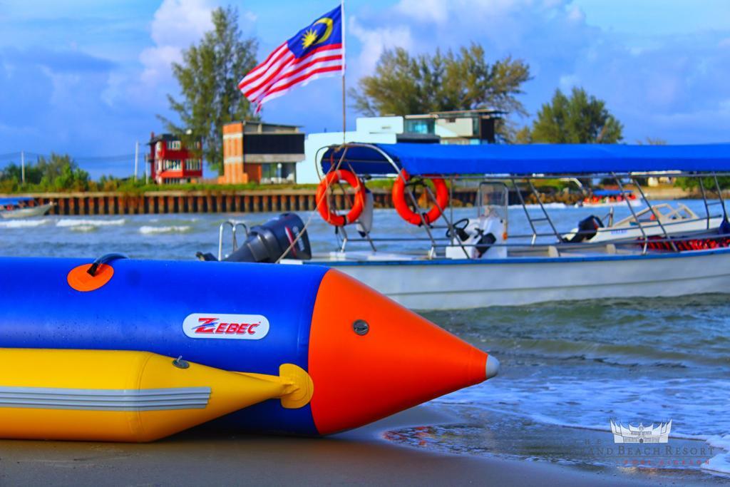 The Grand Beach Resort Port Dickson Exterior photo