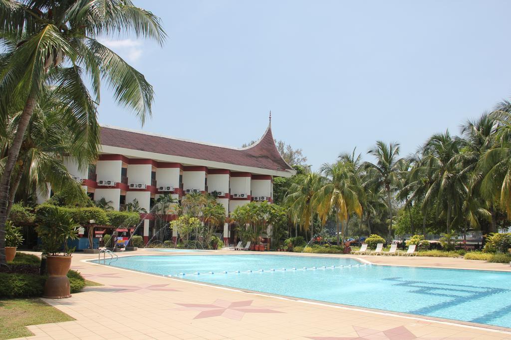 The Grand Beach Resort Port Dickson Exterior photo